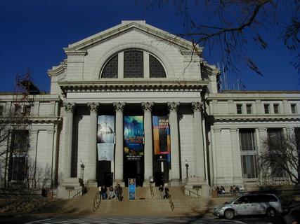 National Museum of Natural History<br>Location: <a href="https://www.google.com/maps/search/?api=1&query=38.89042,-77.02597" target="_new">National Mall</a>